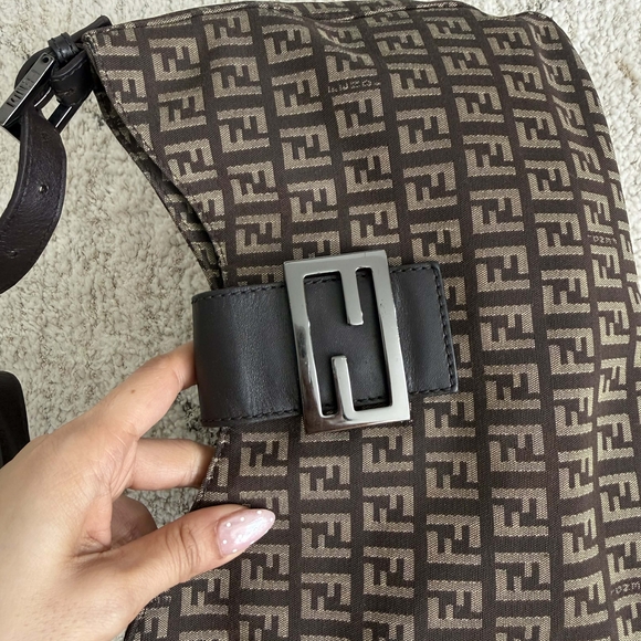 Fendi Brown Monogram Shoulder Bag - Picture 9 of 16